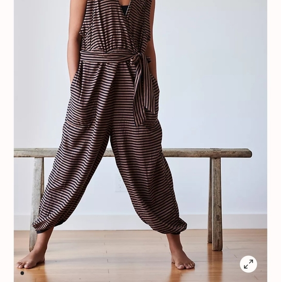New Free People Find The Chi Striped Onesie Jumpsuit - Picture 3 of 15